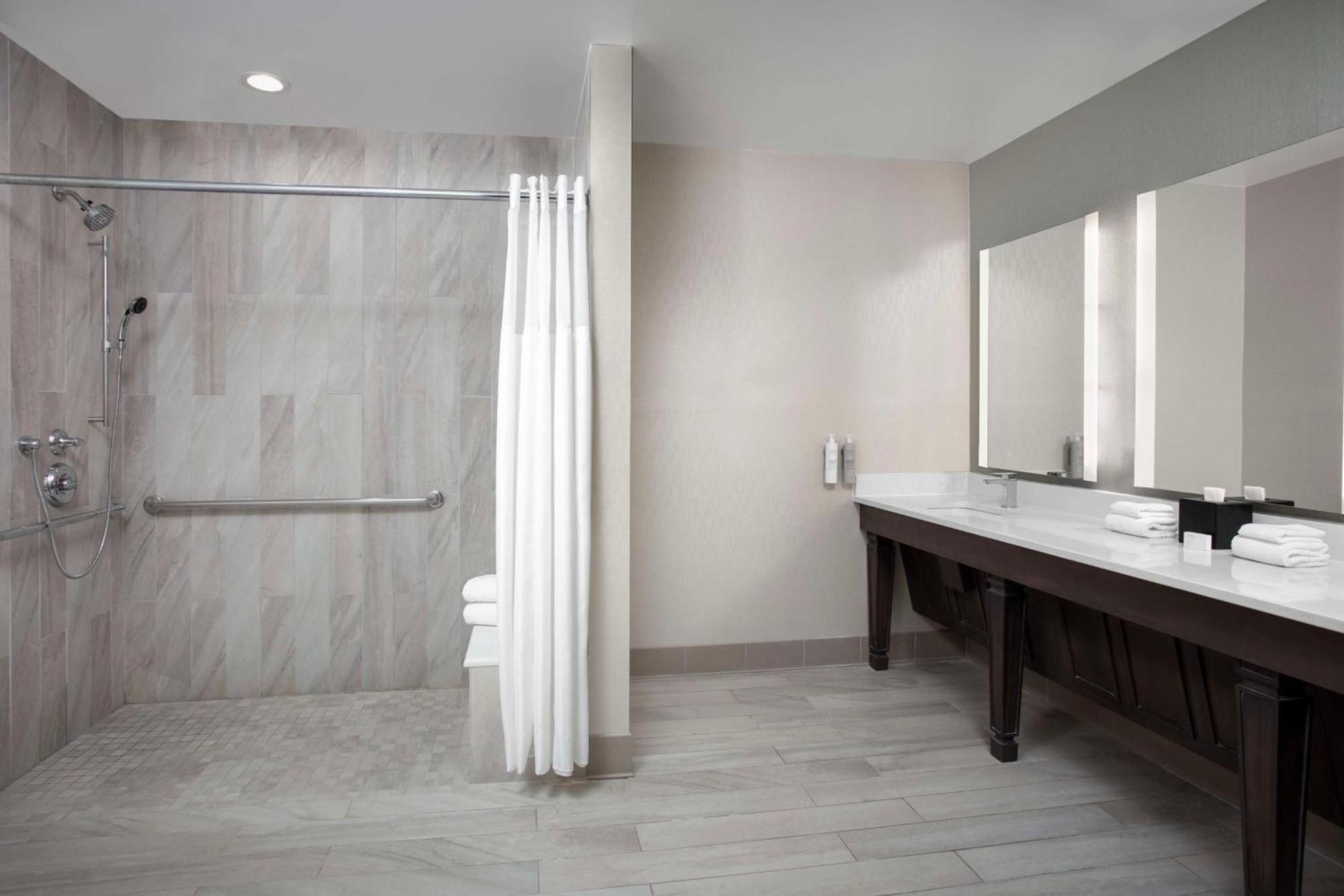 Hilton Garden Inn Philadelphia-Fort Washington Kültér fotó